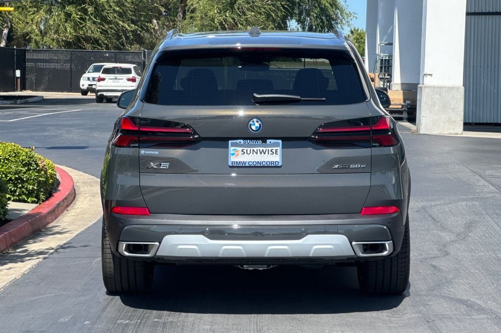 2026 BMW X5 xDrive50e