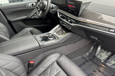 2026 BMW X6 M60i