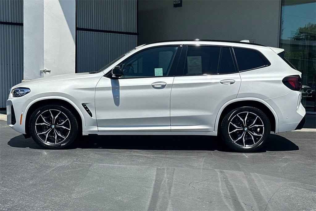 2024 BMW X3 M40i
