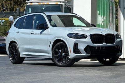 2024 BMW X3 M40i