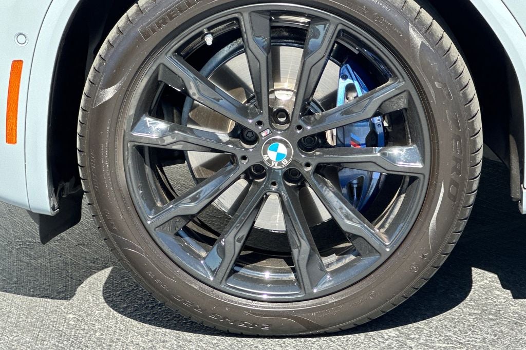 2024 BMW X3 M40i