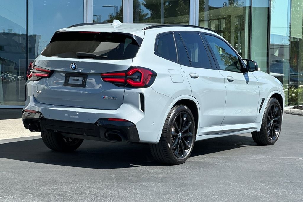 2024 BMW X3 M40i