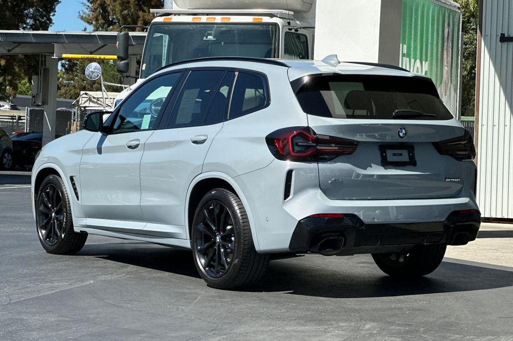 2024 BMW X3 M40i