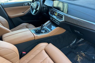 2023 BMW X6 xDrive40i