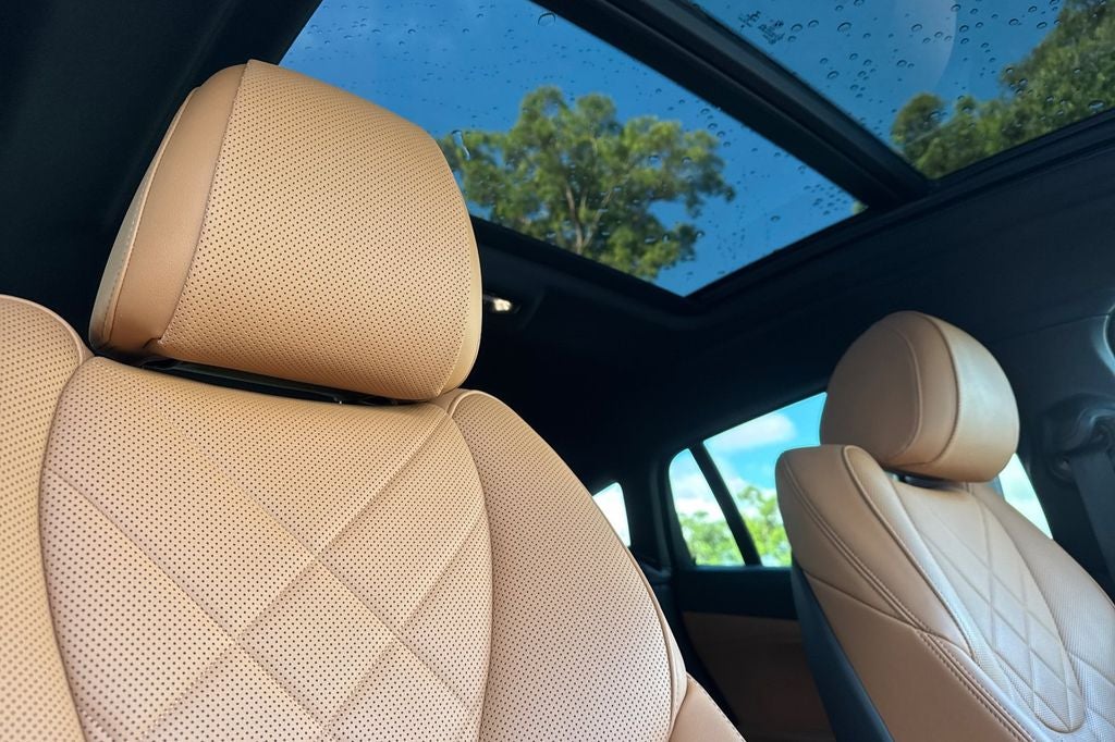 2023 BMW X6 xDrive40i