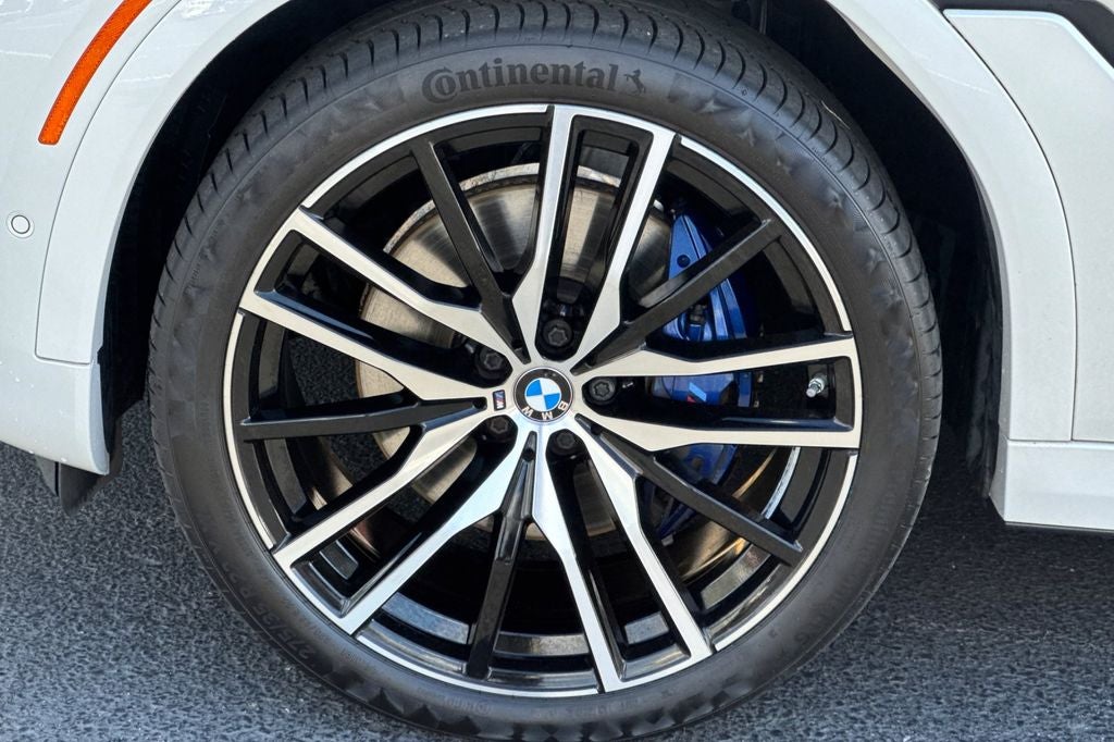 2023 BMW X6 xDrive40i