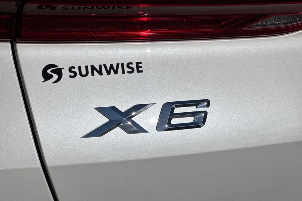 2023 BMW X6 xDrive40i