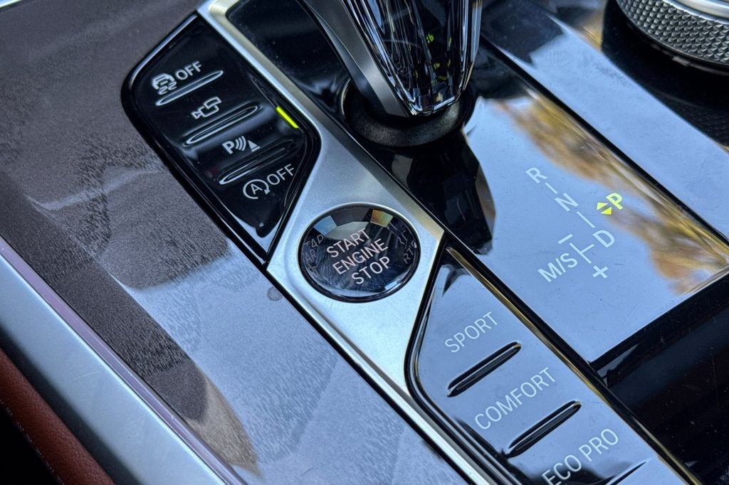2023 BMW X5 M50i