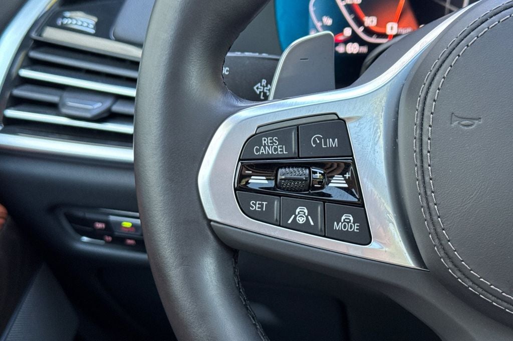 2023 BMW X5 M50i