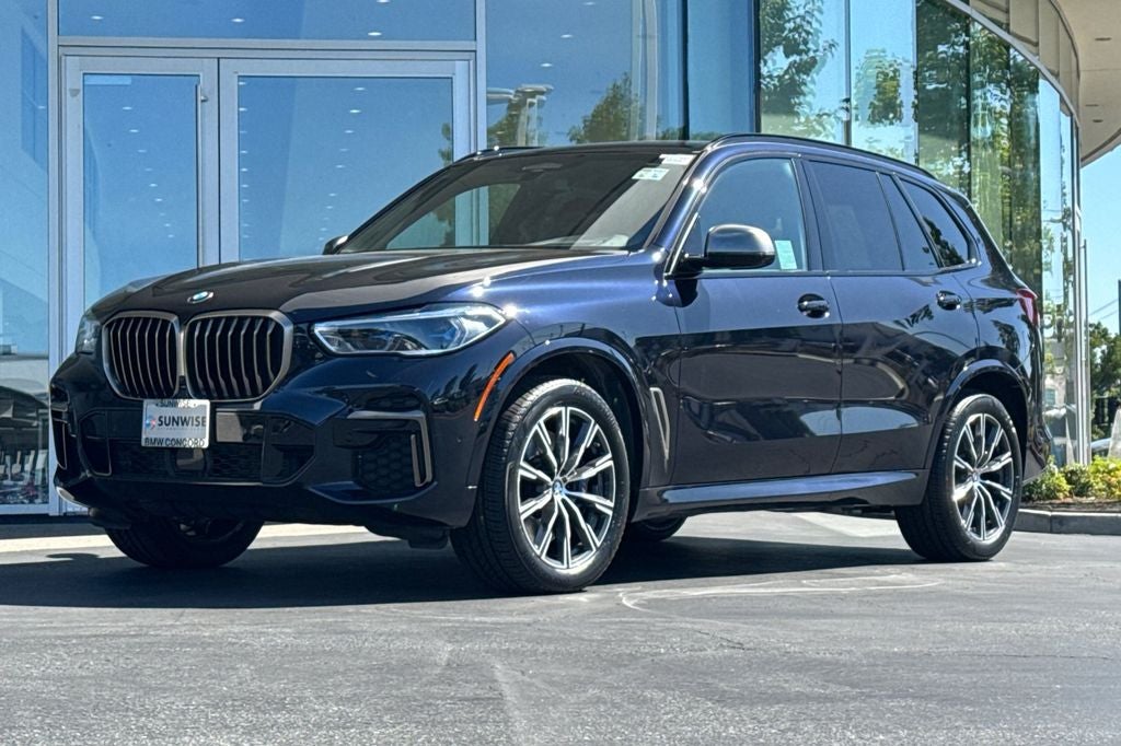 2023 BMW X5 M50i