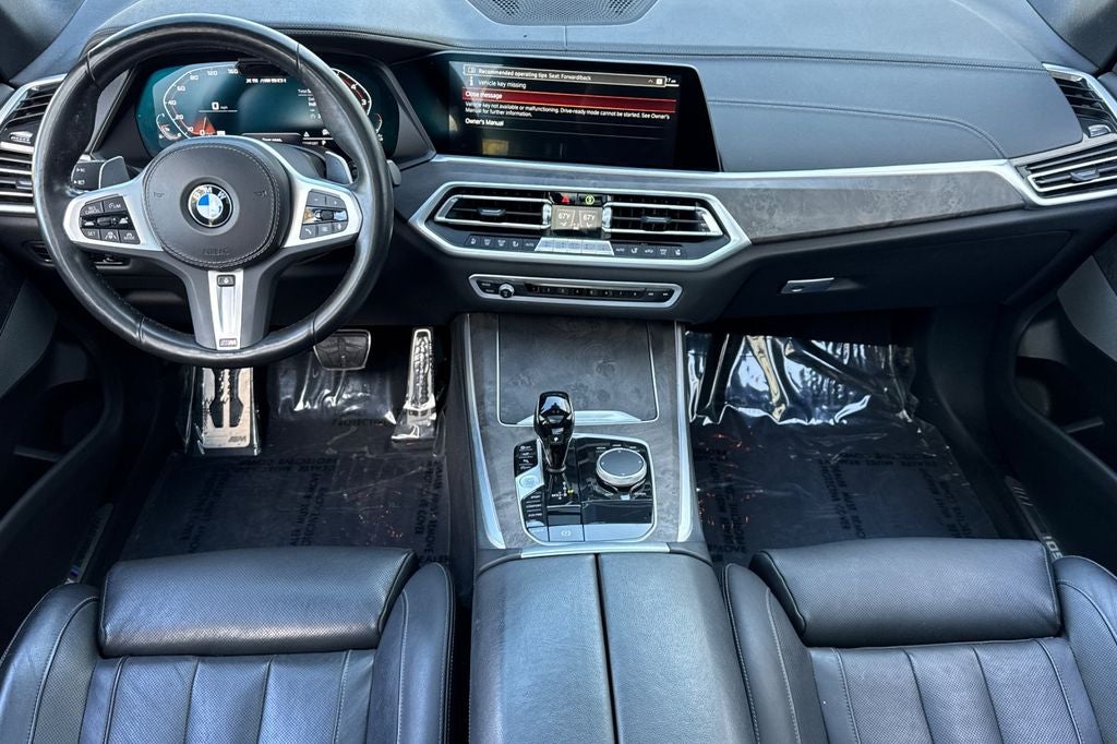 2022 BMW X5 M50i