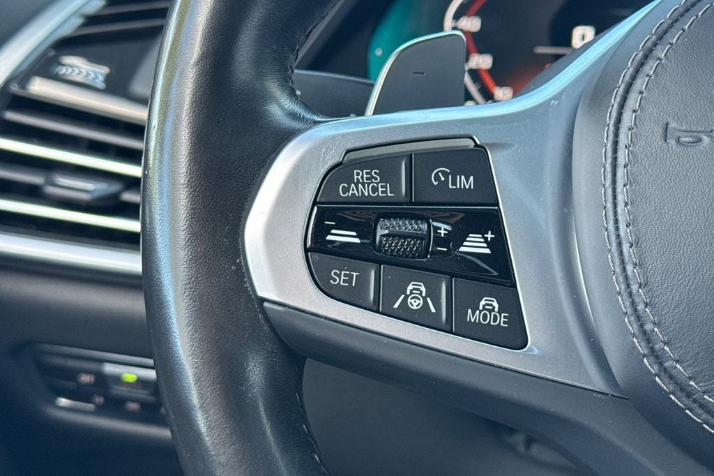 2022 BMW X5 M50i