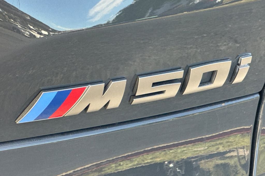 2022 BMW X5 M50i