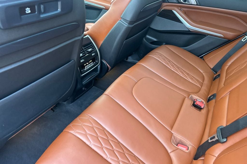 2023 BMW X5 xDrive45e