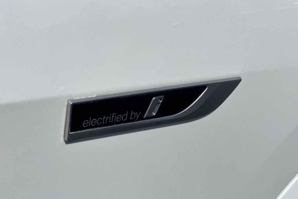 2023 BMW X5 xDrive45e