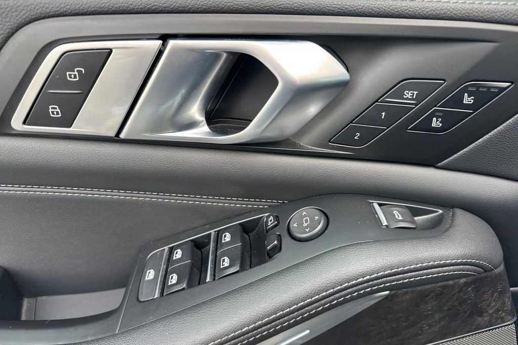 2023 BMW X5 xDrive45e