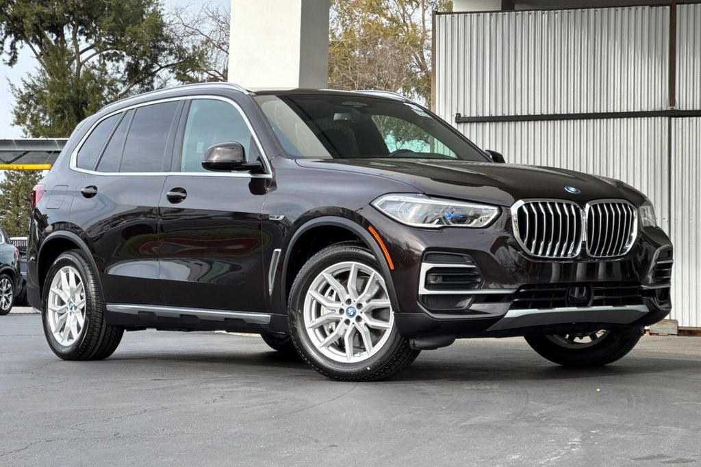2023 BMW X5 xDrive45e