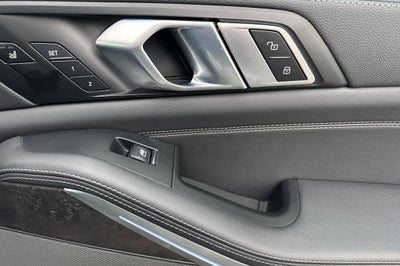 2023 BMW X5 xDrive45e