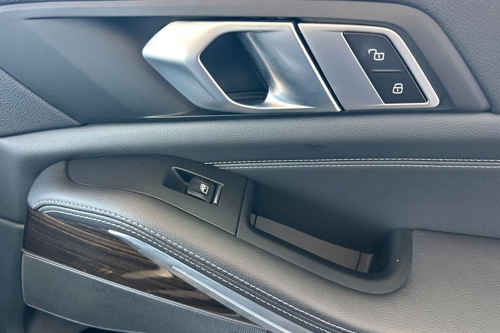 2022 BMW X5 xDrive45e