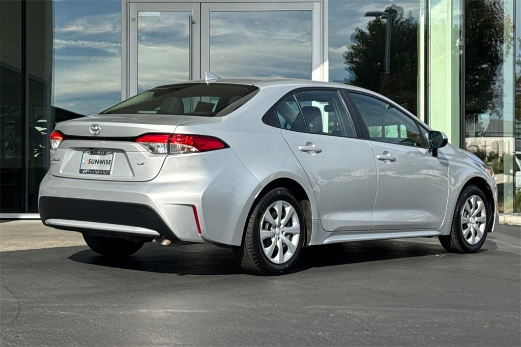 2022 Toyota Corolla LE