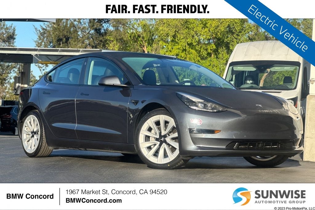 2022 Tesla Model 3 Base