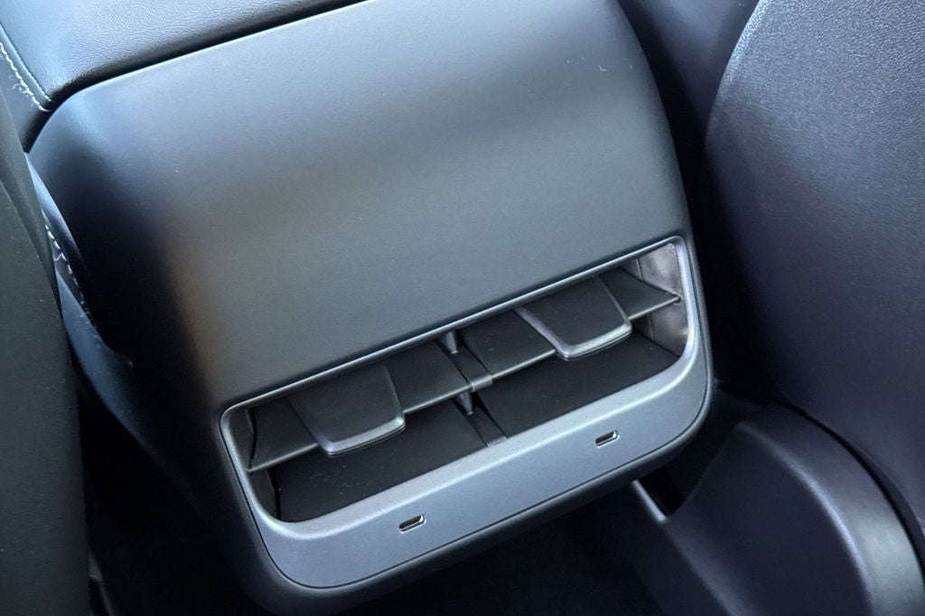 2022 Tesla Model 3 Base