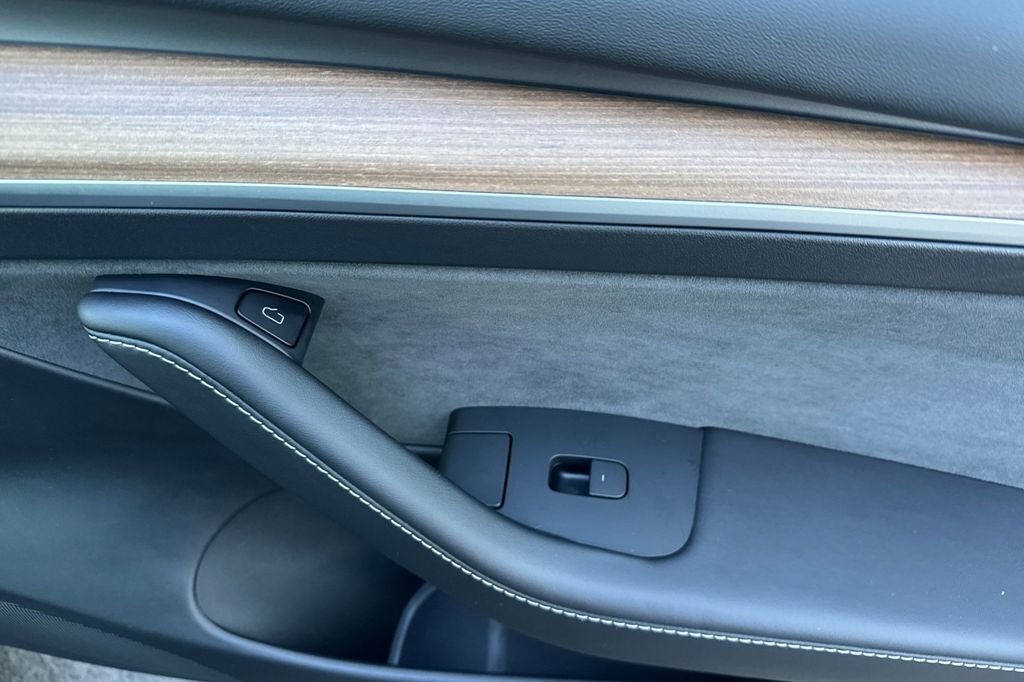 2022 Tesla Model 3 Base