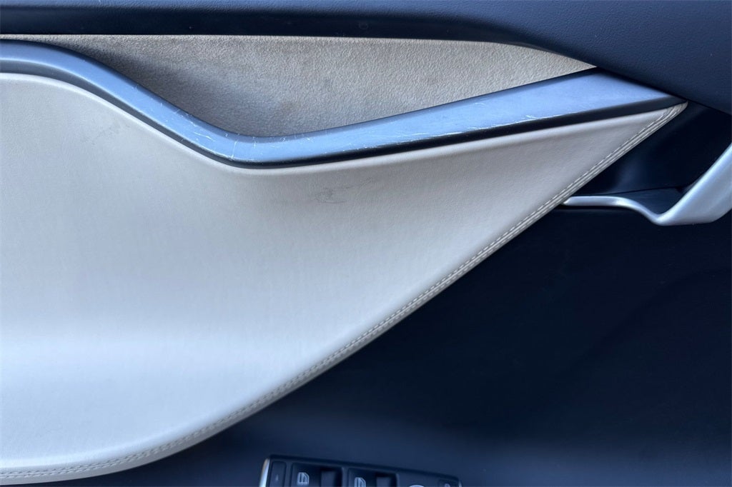 2018 Tesla Model S 75D