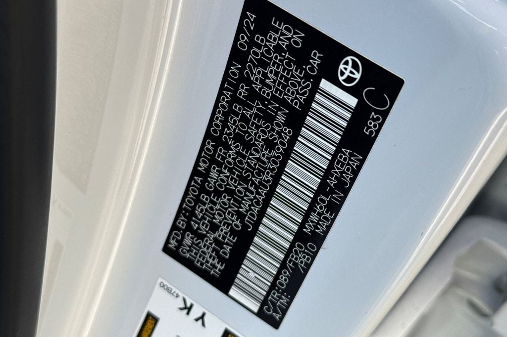 2024 Toyota Prius LE