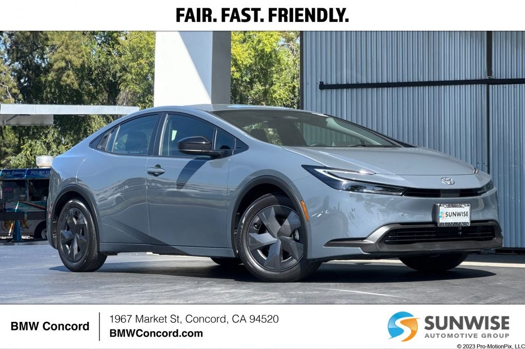2024 Toyota Prius LE