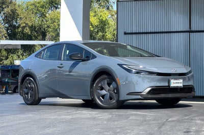 2024 Toyota Prius LE