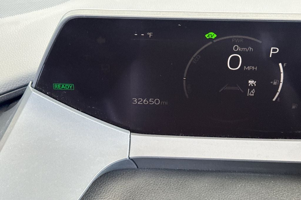 2024 Toyota Prius LE