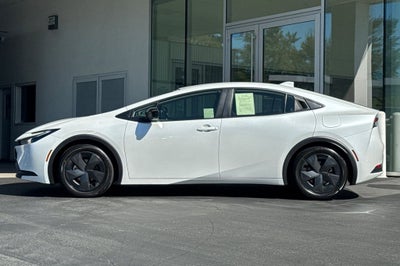 2024 Toyota Prius LE