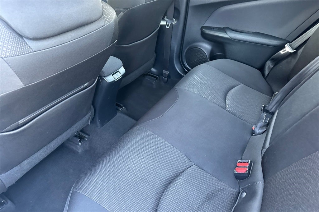 2022 Toyota Prius LE