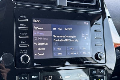 2022 Toyota Prius LE