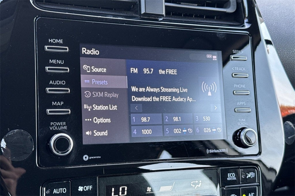 2022 Toyota Prius LE