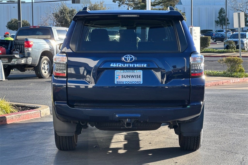 2022 Toyota 4Runner SR5