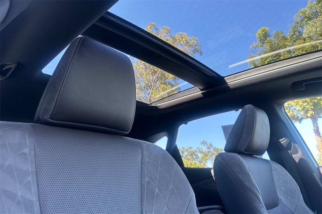 2024 Lexus RX 450h+ Luxury