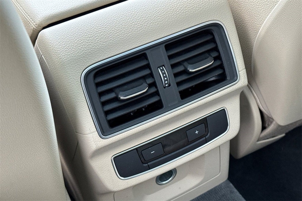 2018 Audi Q5 2.0T Premium Plus quattro