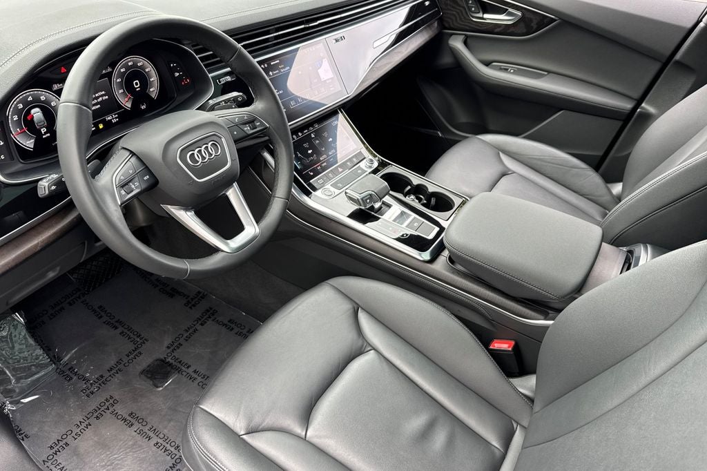 2023 Audi Q7 45 Premium Plus quattro