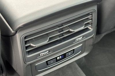 2023 Audi Q7 45 Premium Plus quattro