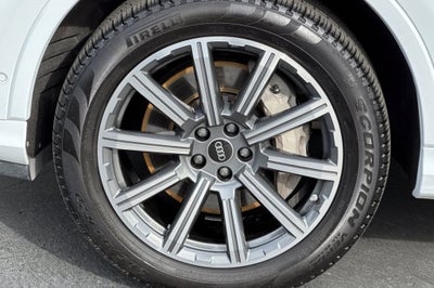 2023 Audi Q7 45 Premium Plus quattro