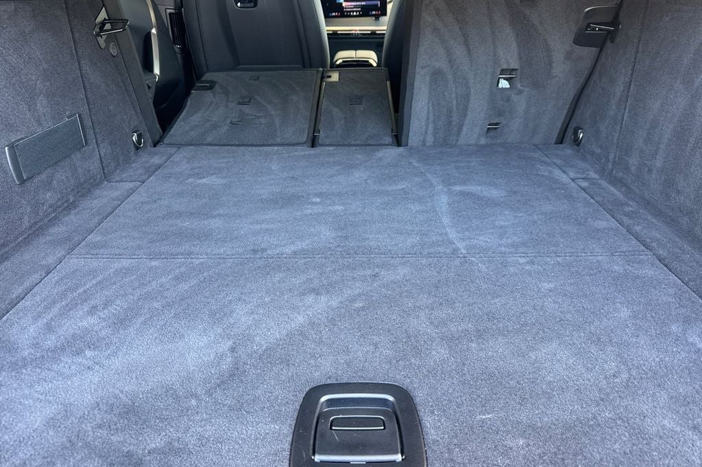 2025 BMW iX xDrive50