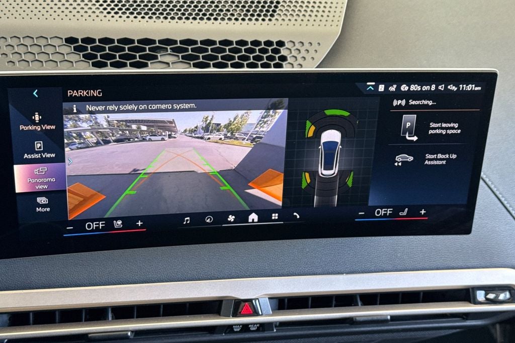 2025 BMW iX xDrive50