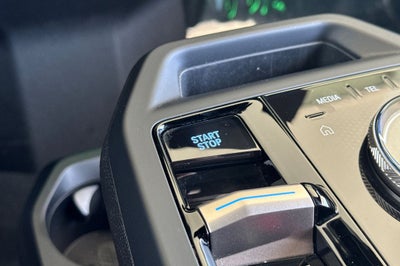 2025 BMW iX xDrive50