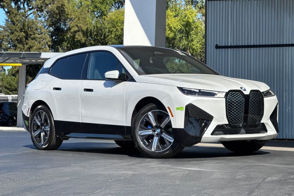 2023 BMW iX xDrive50