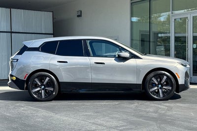 2024 BMW iX xDrive50
