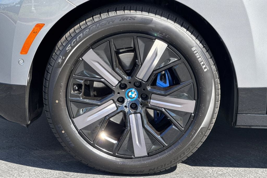 2024 BMW iX xDrive50