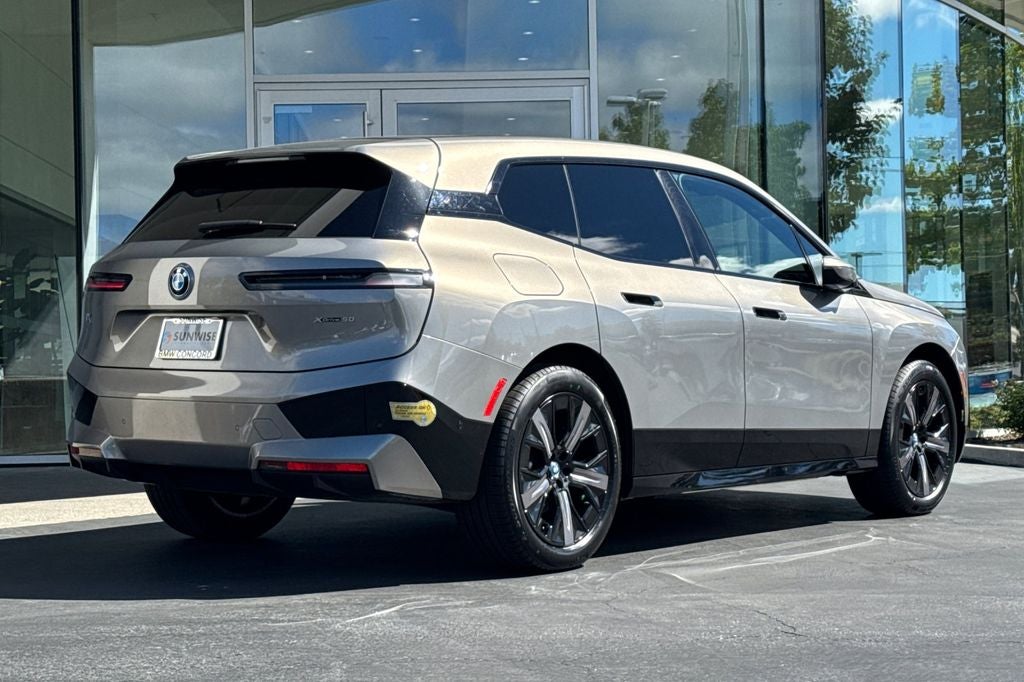 2024 BMW iX xDrive50
