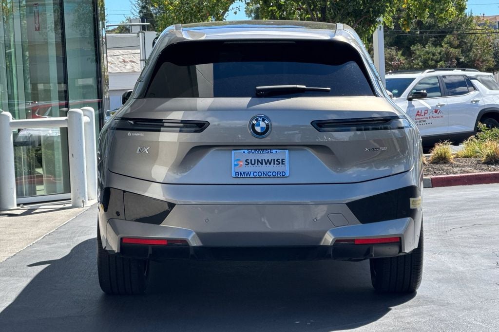 2024 BMW iX xDrive50